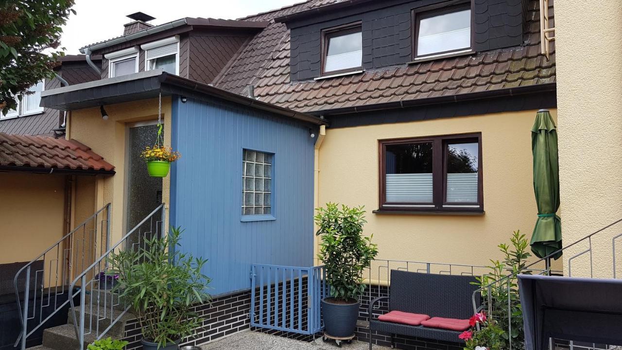 Ferienwohnung In Gartenlandschaft カッセル エクステリア 写真