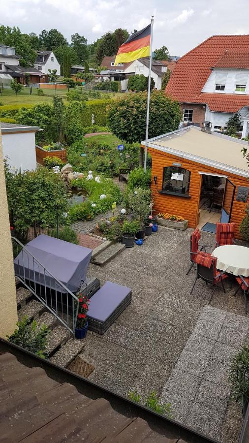 Ferienwohnung In Gartenlandschaft カッセル エクステリア 写真